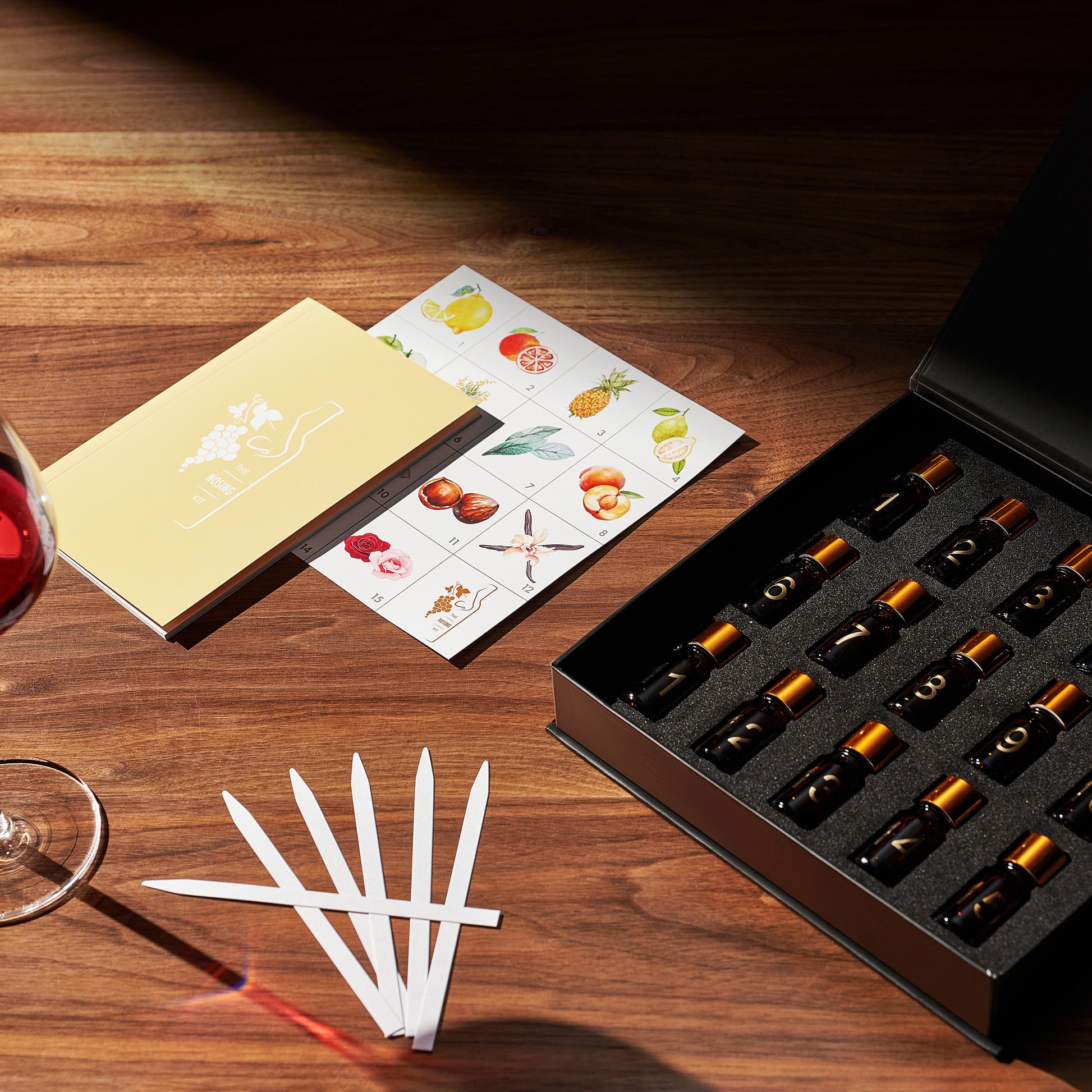 White Wine Aroma Kit, Tasting & Smelling Aroma Set for White Wines, 15 Aromas, Training Educational Gift - Beginners & Sommelier Master, Book & Accessories Guide Included, Wine Game Gifts Holiday-1